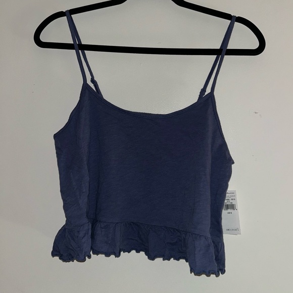 American Eagle Outfitters Tops - American Eagle Ruffle Trim Cropped Tank Top Small NWT